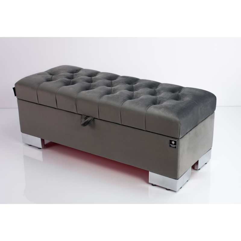 Tufted Storage Bench